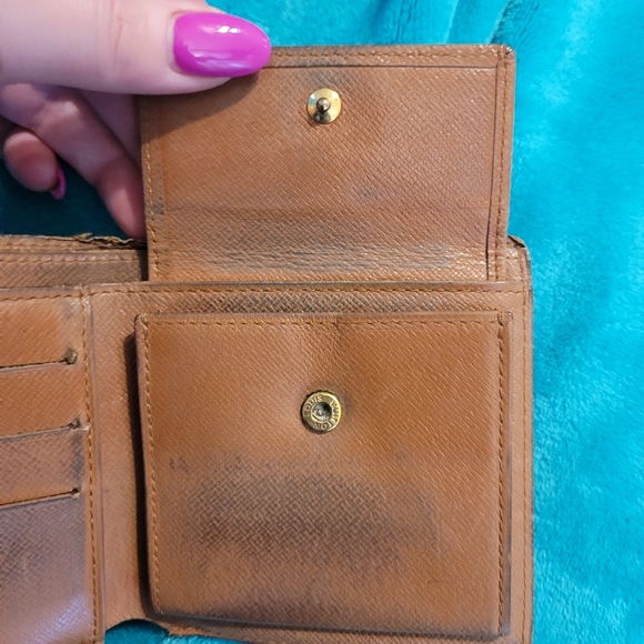 Vintage Louis vuitton men's wallet - Picture 3 of 10